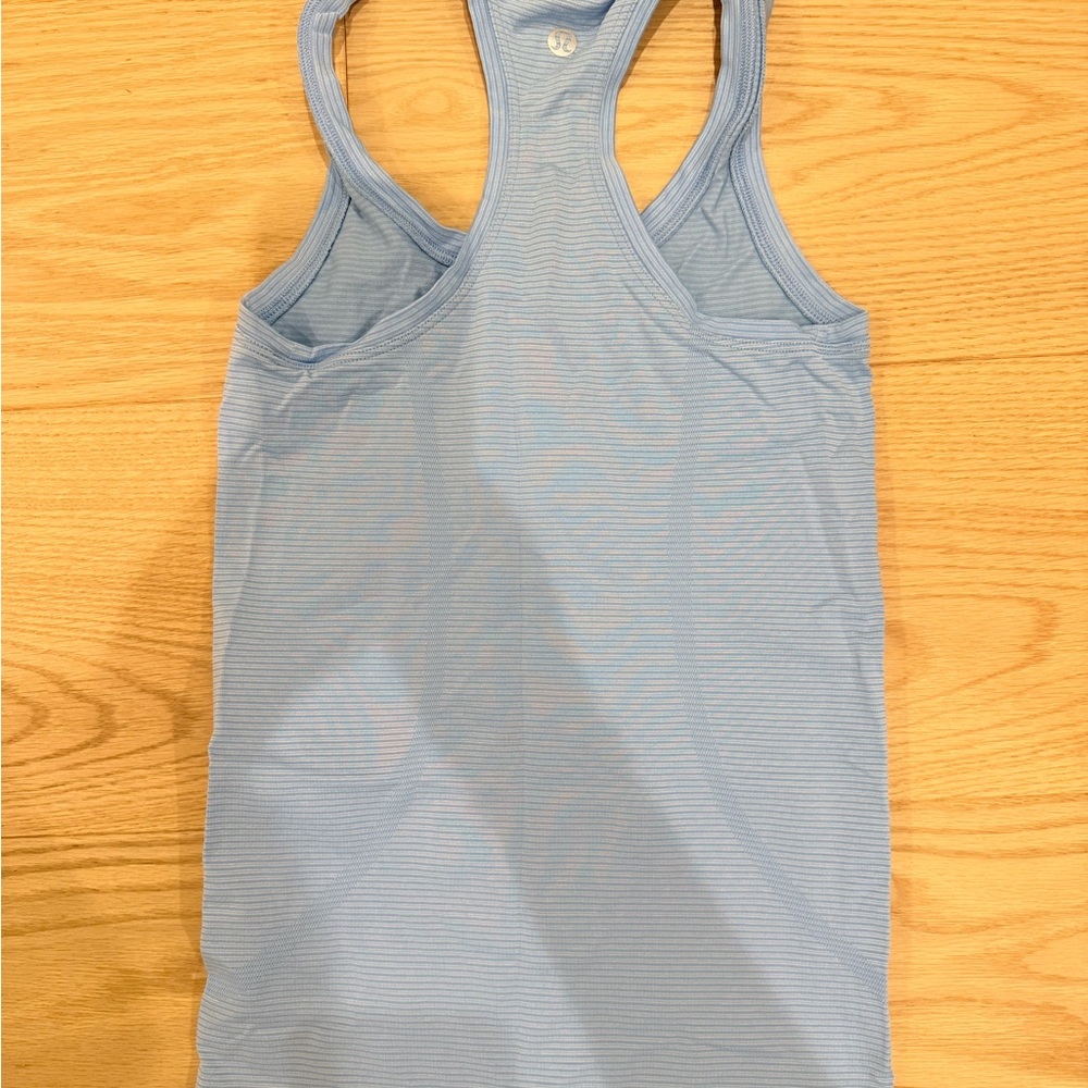 Lululemon swiftly tech tank top size 0